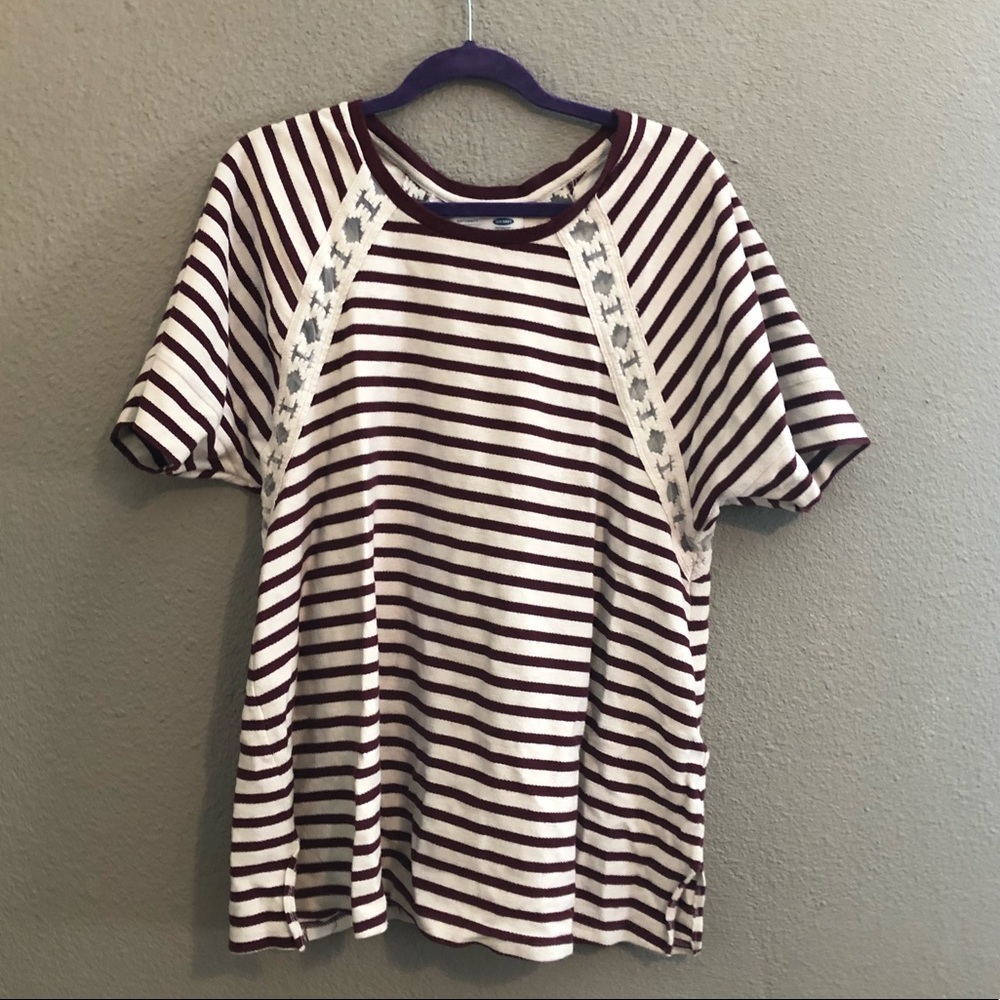 Old Navy Stripped Maternity shirt
